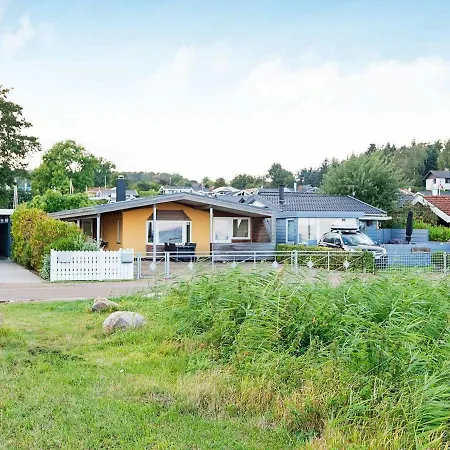 Holiday Bjert Ii Holiday home Binderup Strand